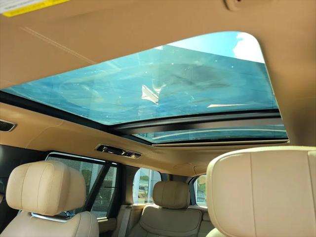 2026 Land Rover Range Rover P530 Autobiography