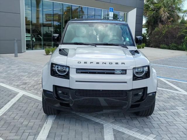 2026 Land Rover Defender P400 X-Dynamic SE