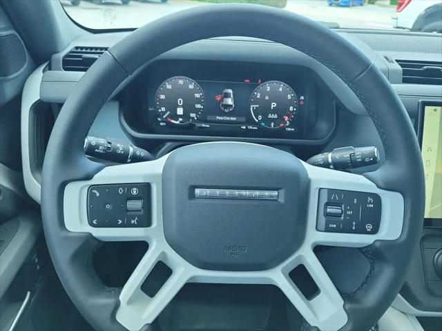 2026 Land Rover Defender P400 X-Dynamic SE