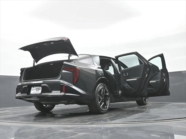 2025 Kia K4 GT-Line