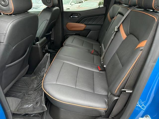 2024 GMC Canyon 4WD AT4