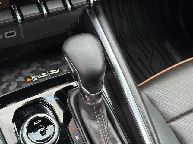 2024 GMC Canyon 4WD AT4