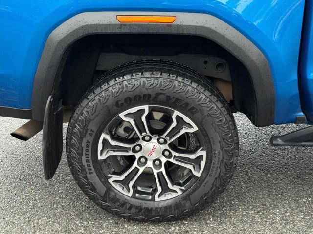 2024 GMC Canyon 4WD AT4