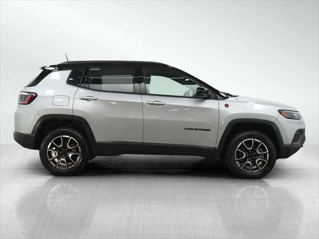 2025 Jeep Compass Trailhawk 4x4