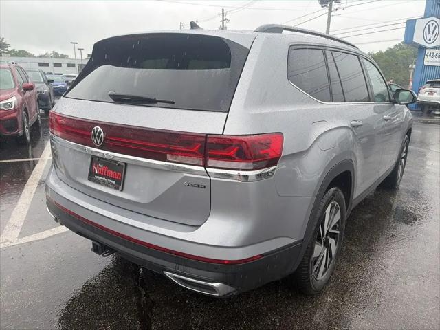 2026 Volkswagen Atlas SE with Technology