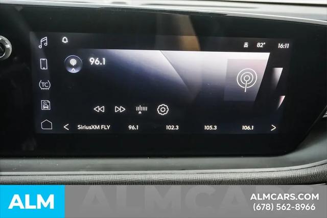 2025 Buick NV Preferred FWD