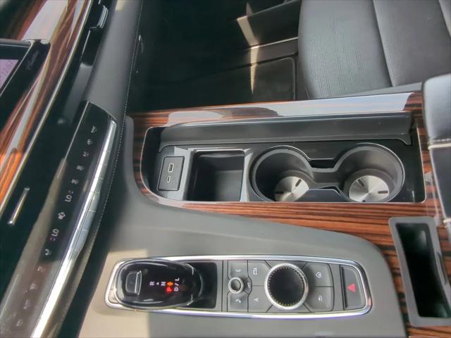 2023 Cadillac Escalade 4WD Premium Luxury