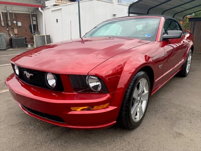 2007 Ford Mustang GT Deluxe