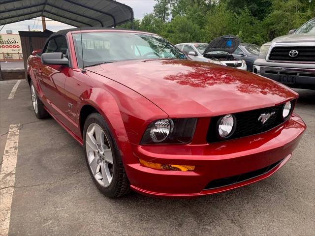2007 Ford Mustang GT Deluxe