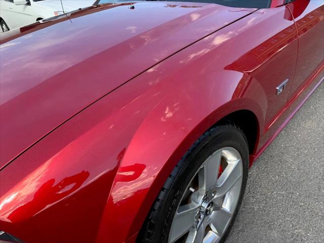 2007 Ford Mustang GT Deluxe