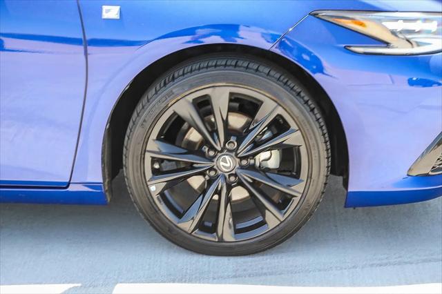 2024 Lexus ES 350 F SPORT Handling
