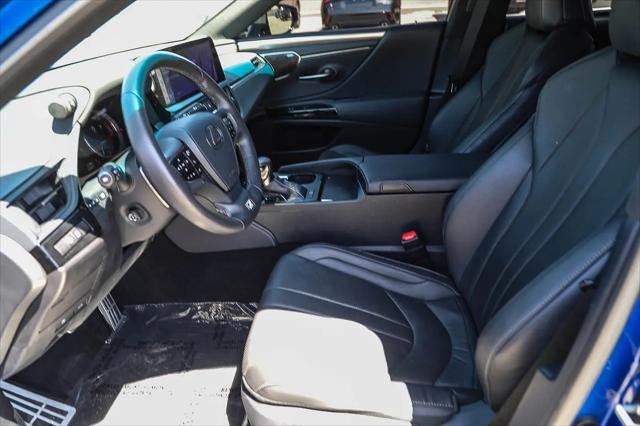 2024 Lexus ES 350 F SPORT Handling