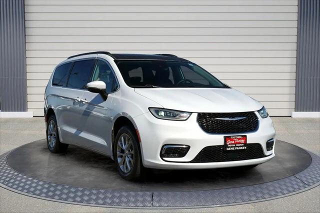 2022 Chrysler Pacifica Touring L AWD for sale in Tacoma, WA