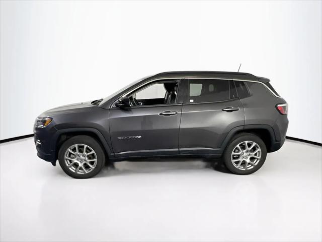 2022 Jeep Compass Latitude Lux 4x4