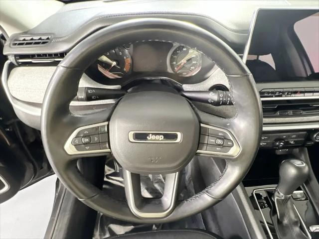 2022 Jeep Compass Latitude Lux 4x4