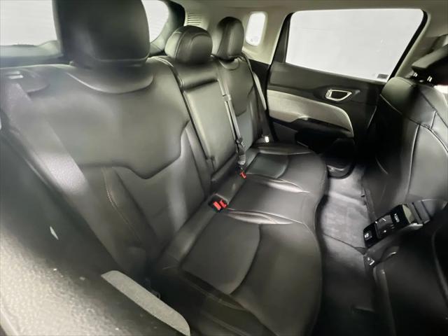 2022 Jeep Compass Latitude Lux 4x4