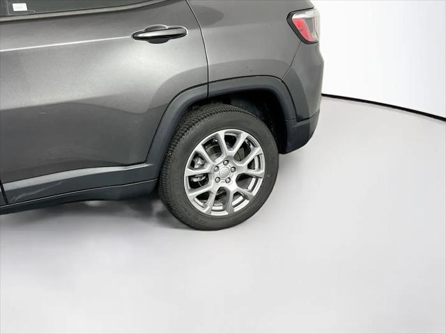 2022 Jeep Compass Latitude Lux 4x4