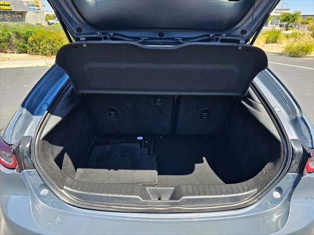 2026 Mazda Mazda3 2.5 S Carbon Edition