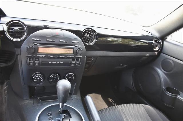 2006 Mazda MX-5 Touring