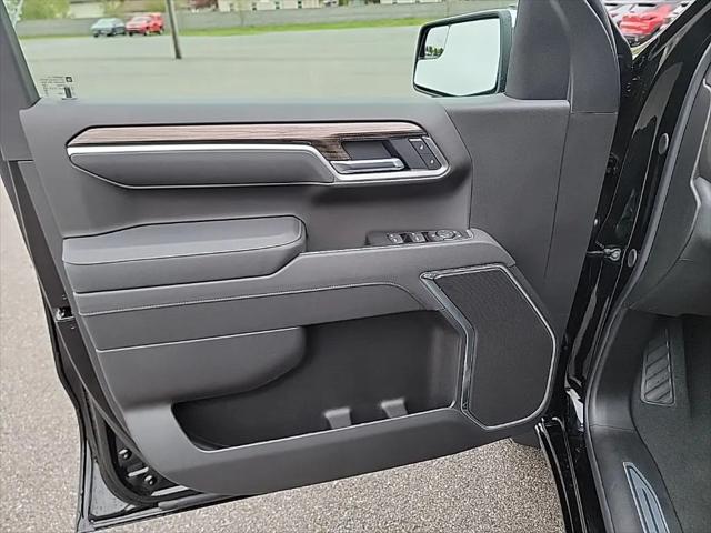2026 Chevrolet Silverado 1500 4WD Crew Cab Standard Bed LT