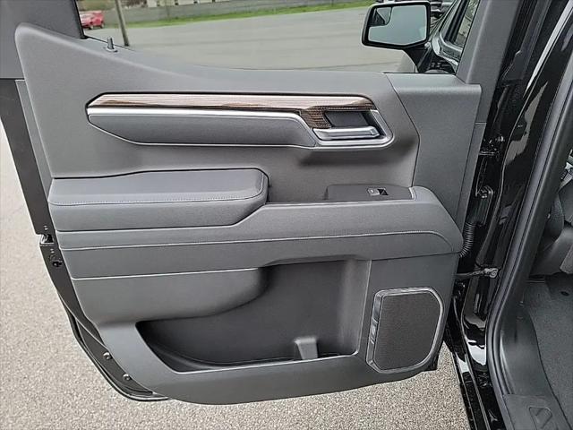 2026 Chevrolet Silverado 1500 4WD Crew Cab Standard Bed LT