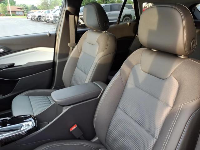 2026 Chevrolet Trax FWD LT
