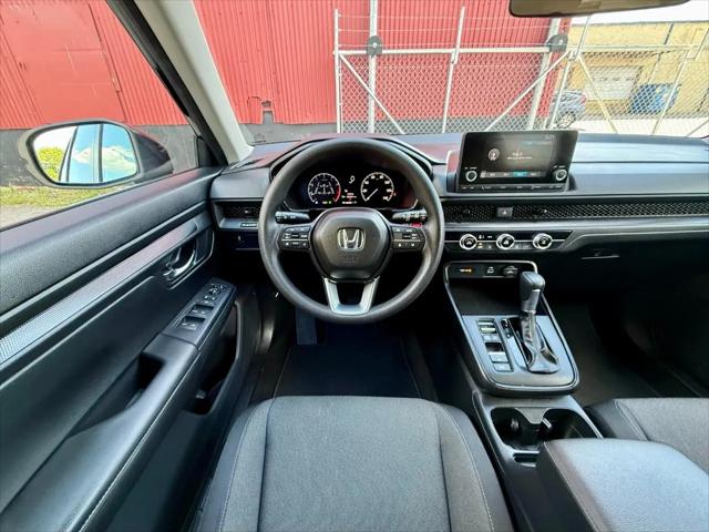 2025 Honda CR-V LX AWD