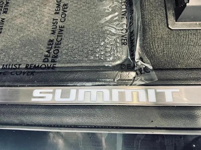 2023 Jeep Grand Cherokee Summit Reserve 4x4