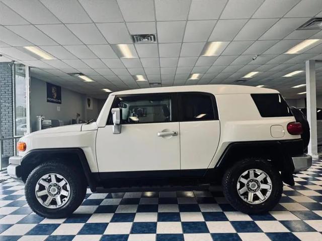 2014 Toyota FJ Cruiser Base