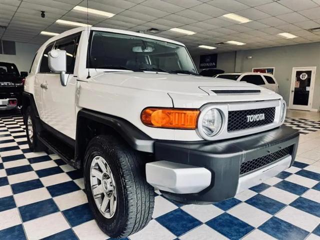 2014 Toyota FJ Cruiser Base