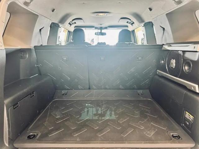 2014 Toyota FJ Cruiser Base