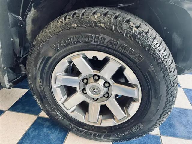 2014 Toyota FJ Cruiser Base