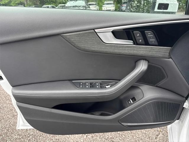 2023 Audi A4 Premium Plus 45 TFSI S line quattro S tronic
