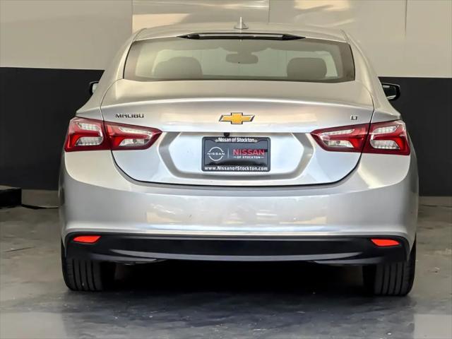 2022 Chevrolet Malibu FWD LT