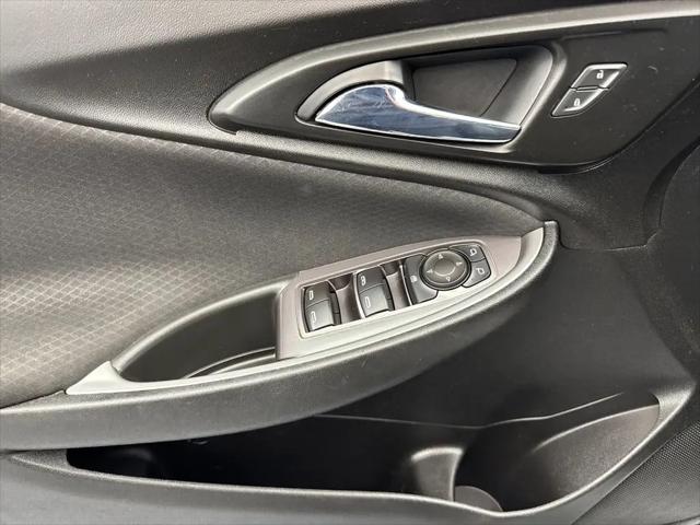 2022 Chevrolet Malibu FWD LT