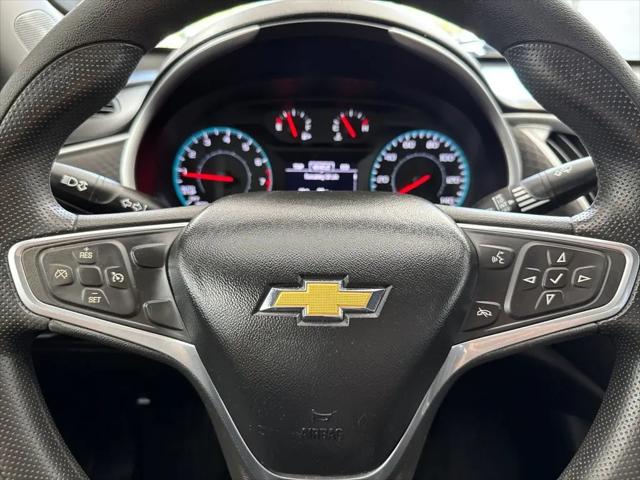 2022 Chevrolet Malibu FWD LT