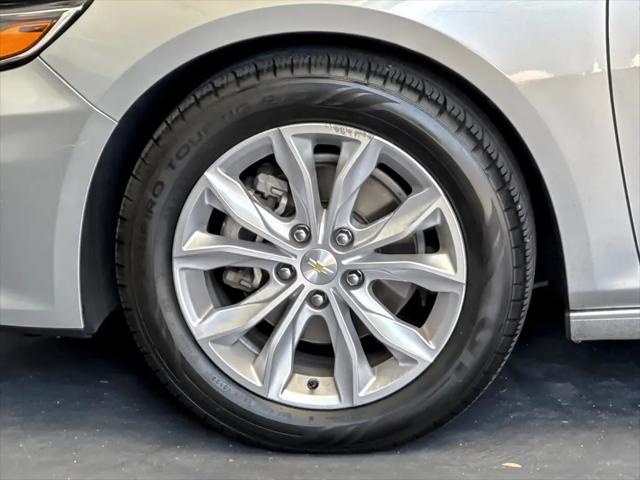 2022 Chevrolet Malibu FWD LT