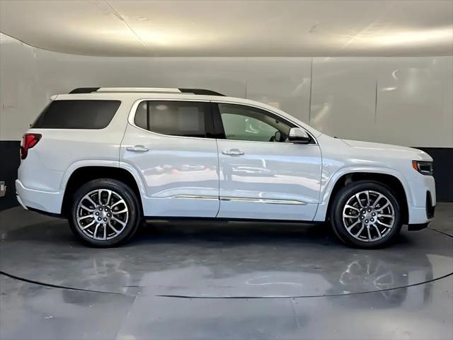 2023 GMC Acadia AWD Denali
