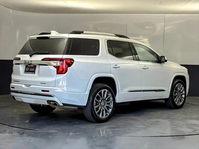 2023 GMC Acadia AWD Denali
