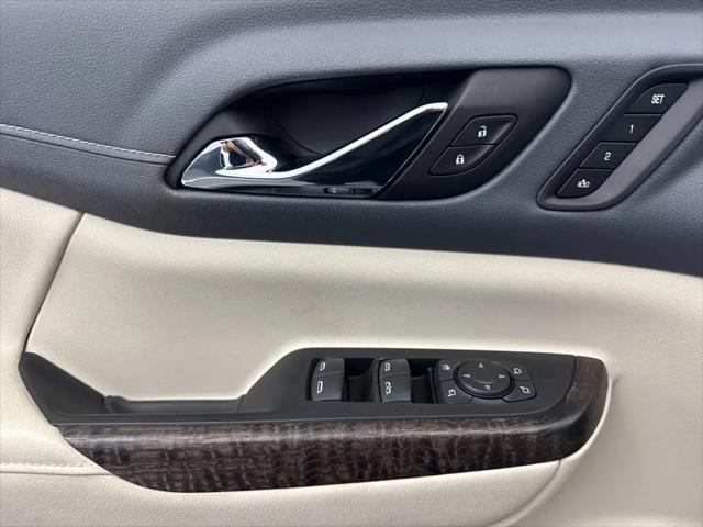 2023 GMC Acadia AWD Denali