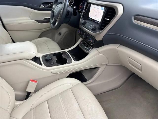 2023 GMC Acadia AWD Denali