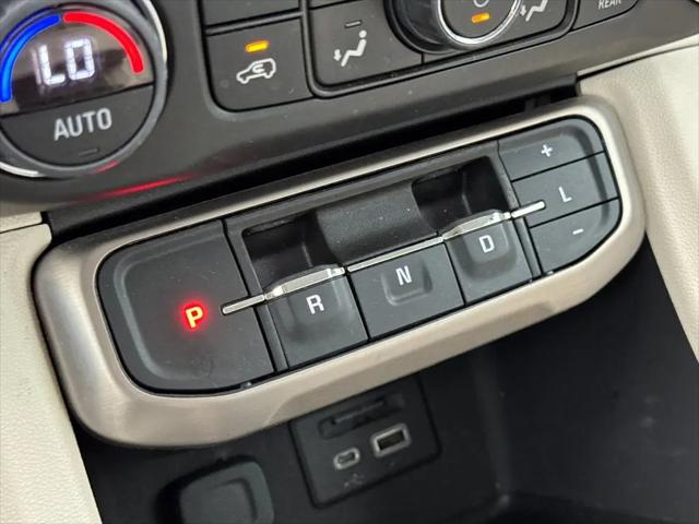 2023 GMC Acadia AWD Denali