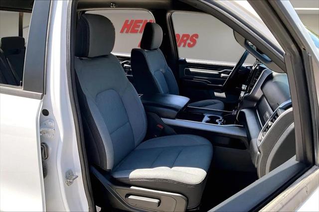 2023 Ram 1500 Big Horn Crew Cab 4x4 5'7" Box