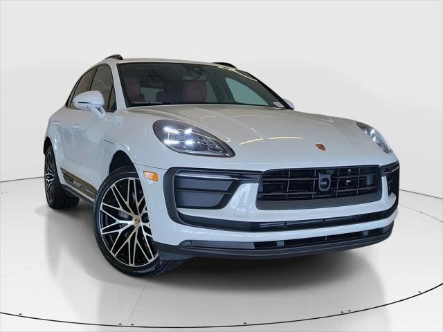 2023 Porsche Macan Macan