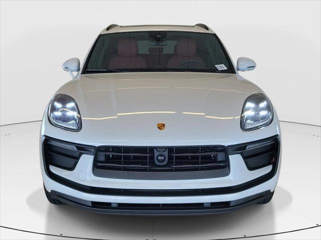 2023 Porsche Macan Macan