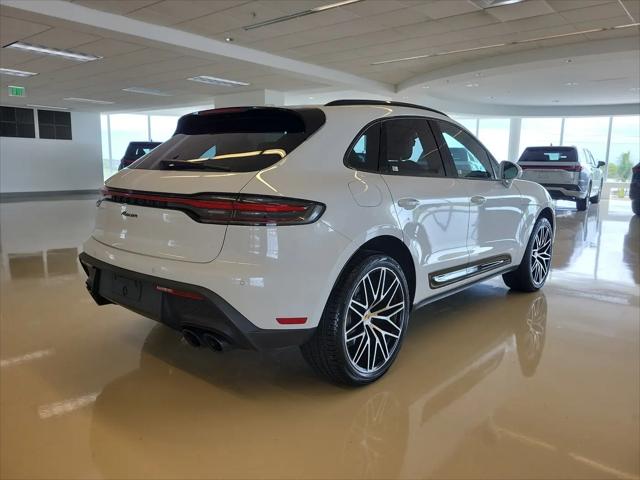 2023 Porsche Macan Macan