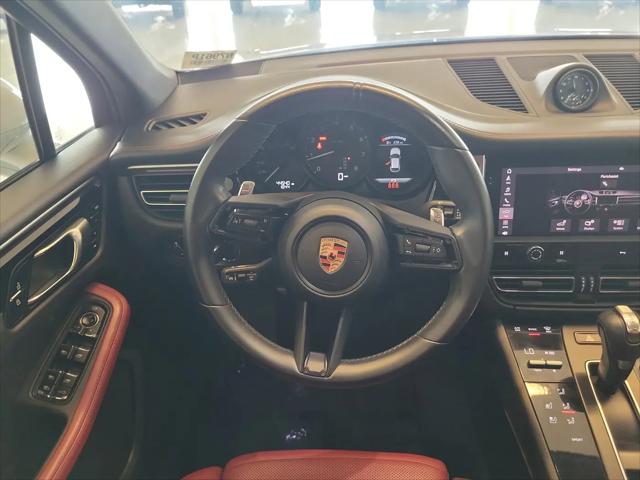 2023 Porsche Macan Macan