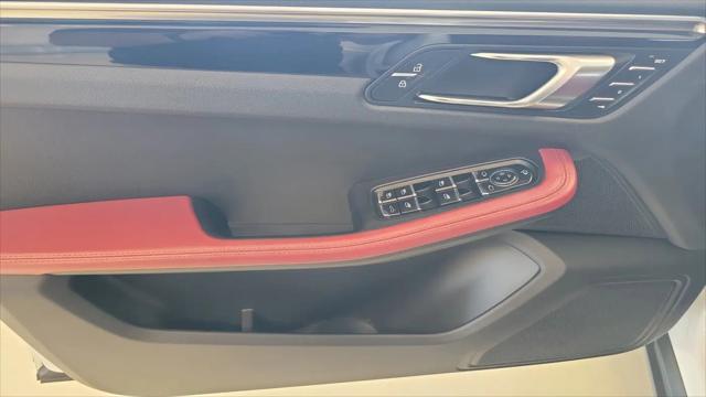 2023 Porsche Macan Macan