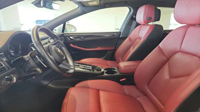 2023 Porsche Macan Macan