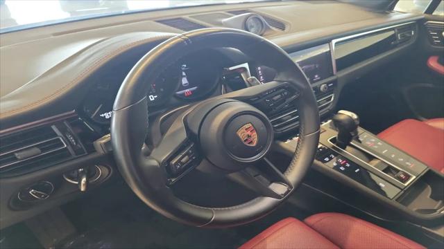2023 Porsche Macan Macan